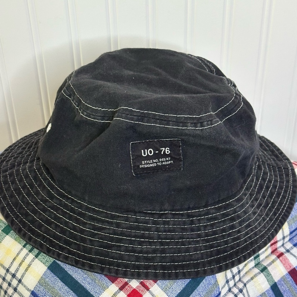 Urban Outfitters UO Black Canvas Bucket Hat
